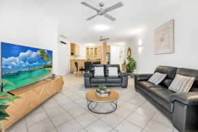 Spacious 3-bedroom with Direct Access to Pool